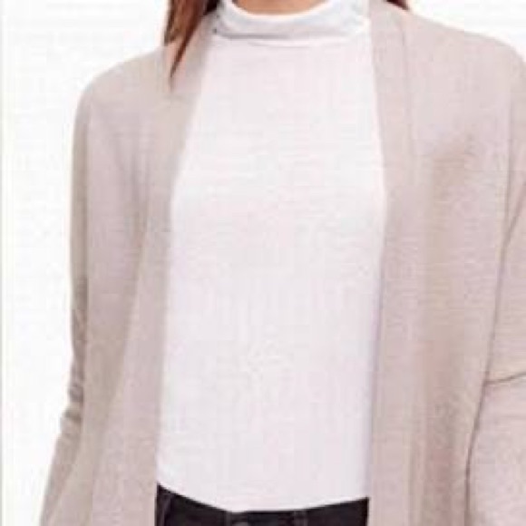 AZURE SKIES Aritzia Babaton Cardigan - Picture 4 of 10